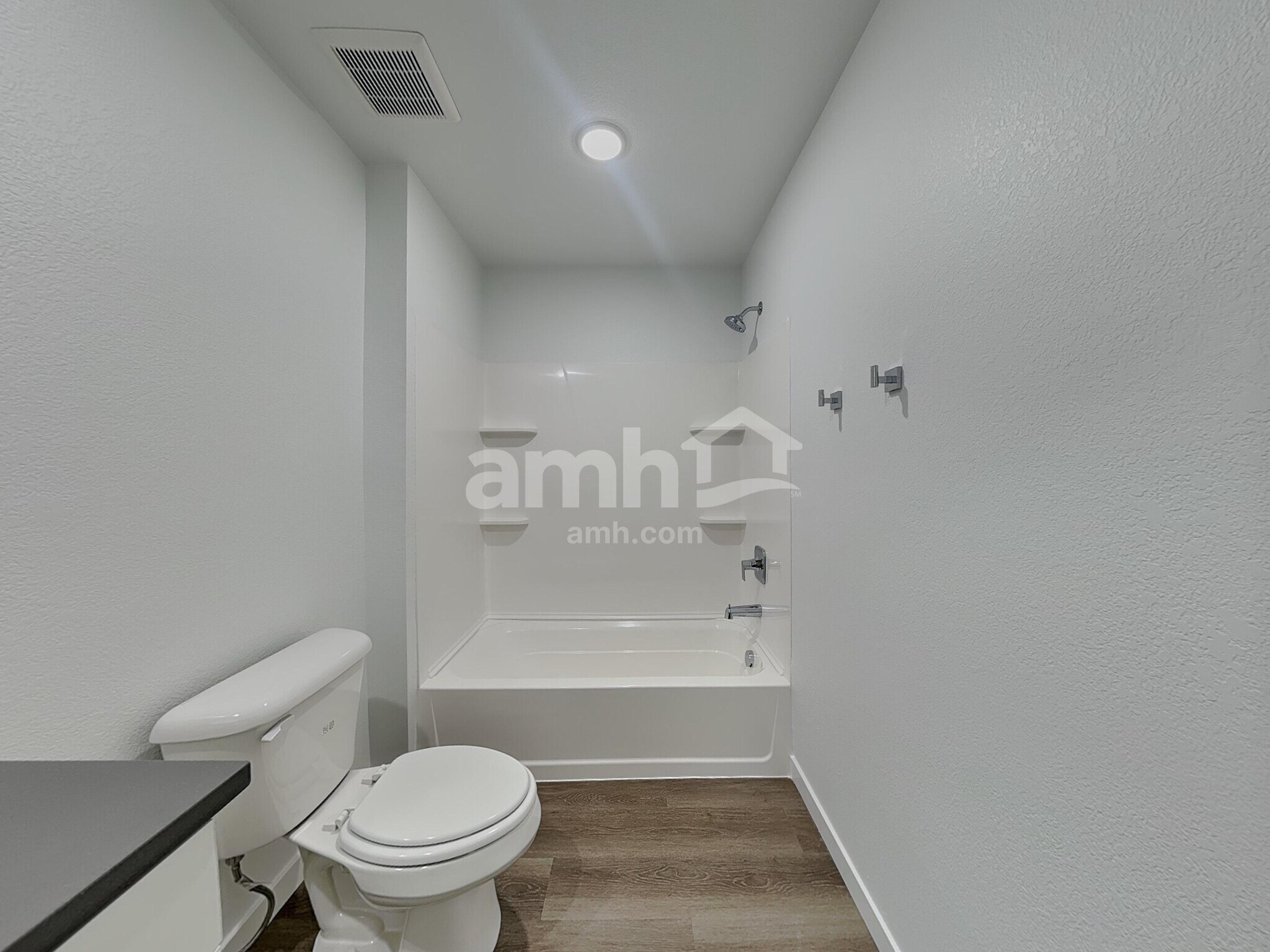 Building Photo - 360 N Addison Way