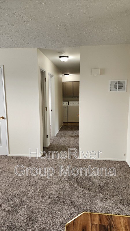 Building Photo - 2327 55th St