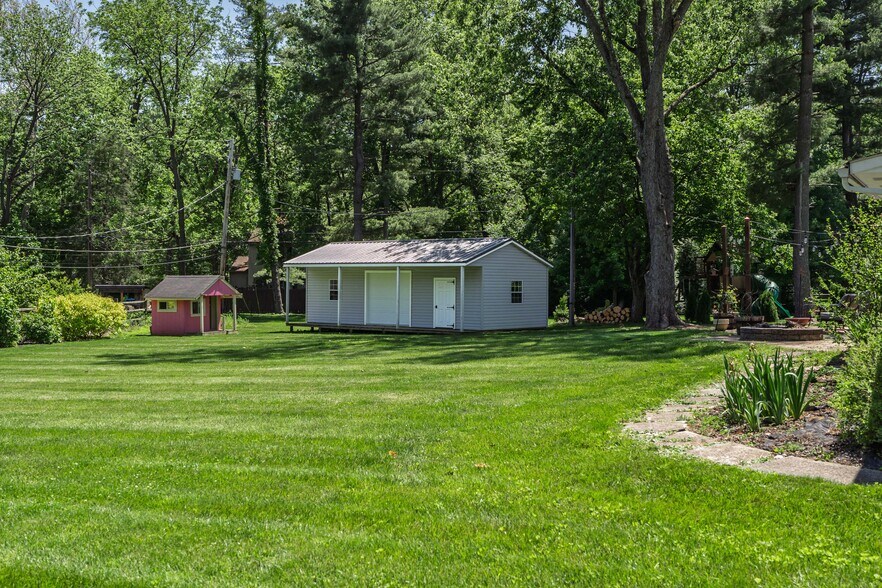Building Photo - 6744 Merwin Pl