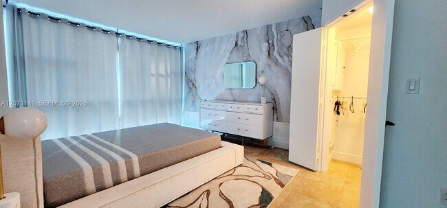 Building Photo - 6801 Collins Ave