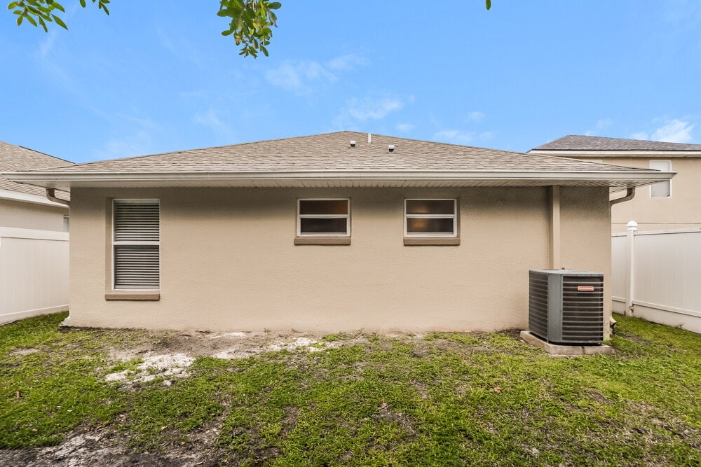 Building Photo - 221 Owenshire Cir