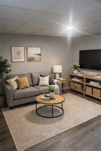 Building Photo - 36988 Division Rd