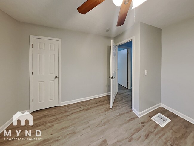 Building Photo - 3457 White Oak Ct