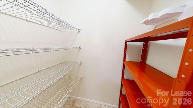 Building Photo - 1211 Scaleybark Rd