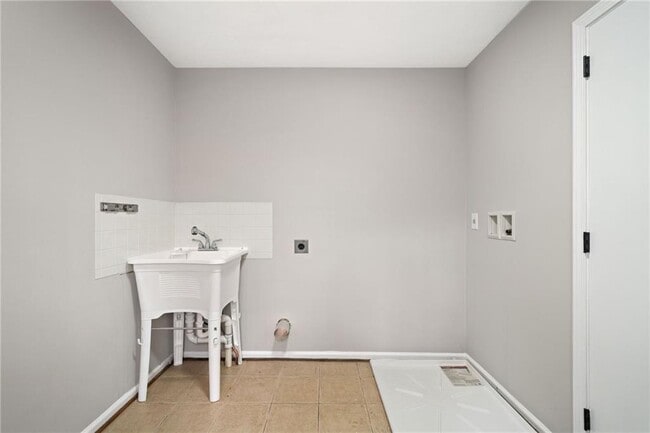 Building Photo - 1024 Allgood Ct
