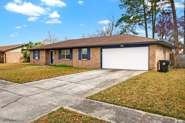 Building Photo - 217 Quince Ct