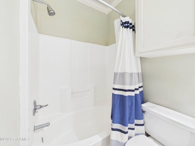 Building Photo - 104 Cadet Ln