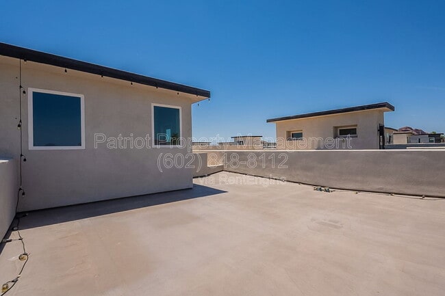 Building Photo - 6850 E McDowell Rd