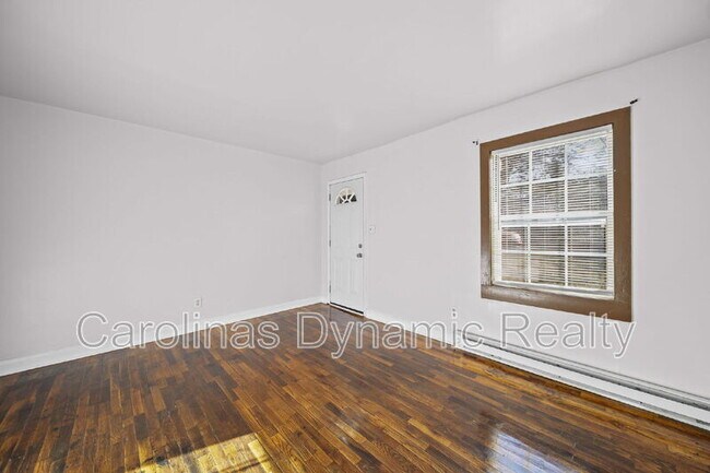 Building Photo - 2621 Druid Hls Wy