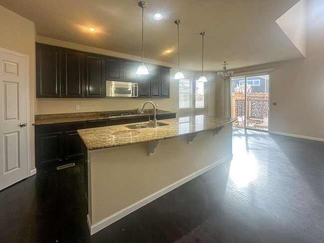 Building Photo - The price can't be beat!