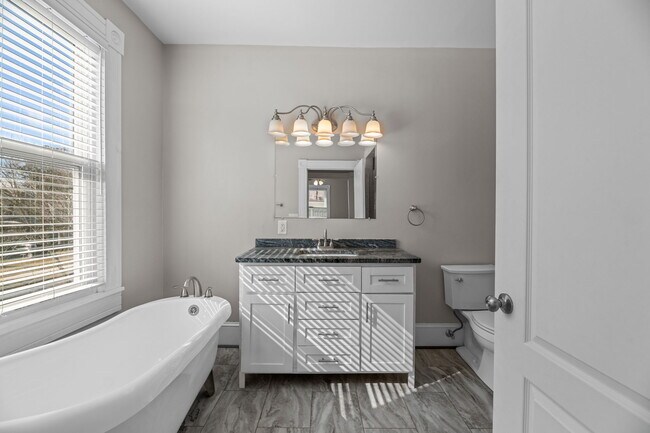 Building Photo - 1220 National Ave