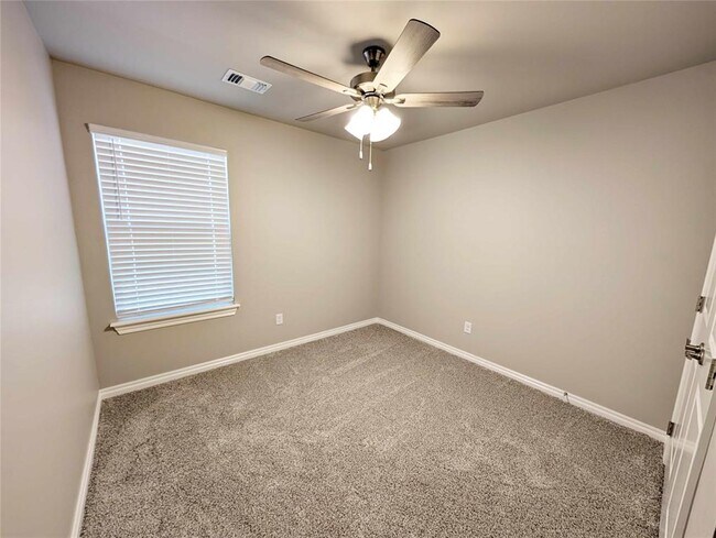 Building Photo - 1812 Zayden Ln