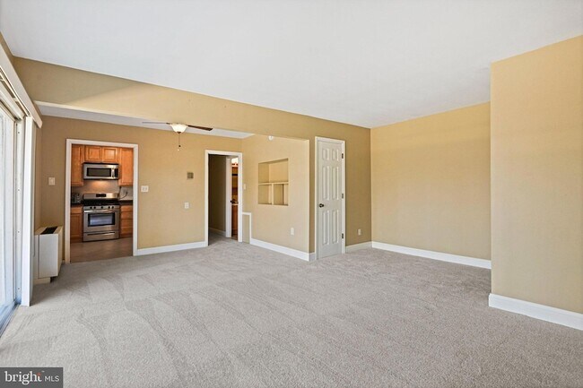 Building Photo - 4106 Mangalore Dr