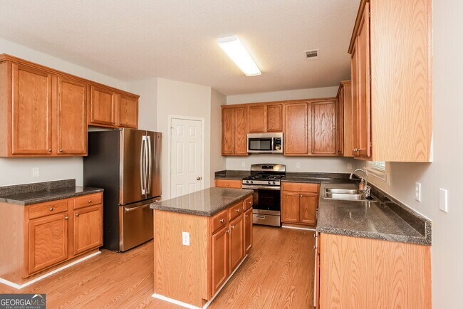Building Photo - 570 Tuscan Cove