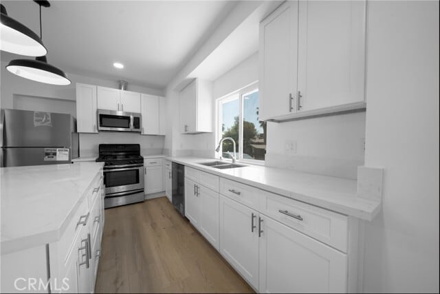 Building Photo - 1438 N Summit Ave