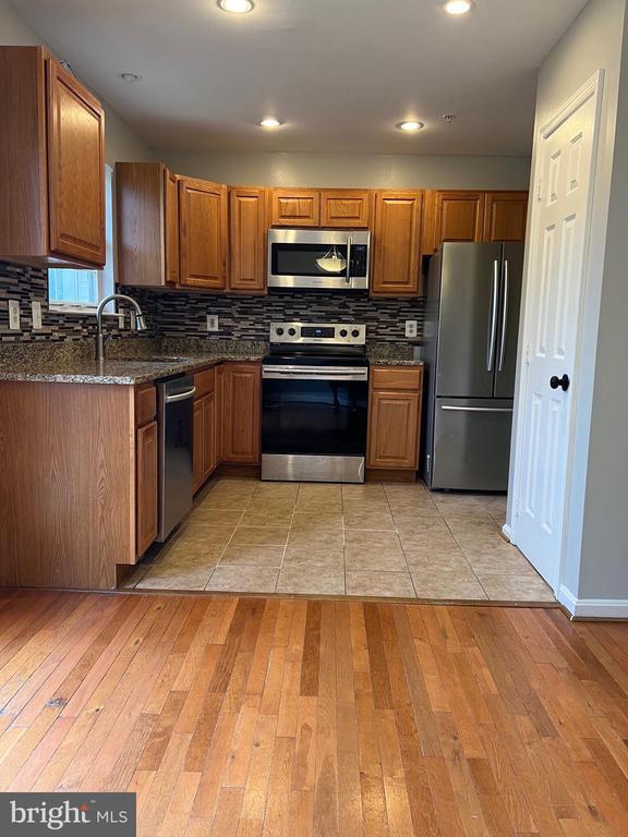 Building Photo - 3104 Dynasty Dr