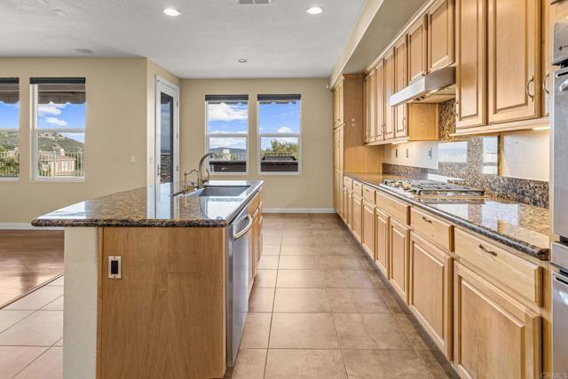 Building Photo - 851 Antilla Way