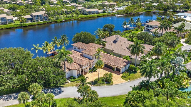 Building Photo - 18669 SE Palm Island Ln