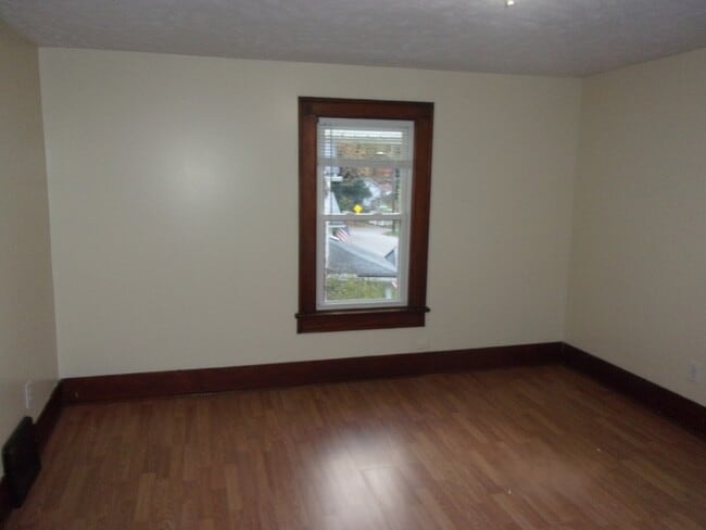 Building Photo - 430 Keenan Ave