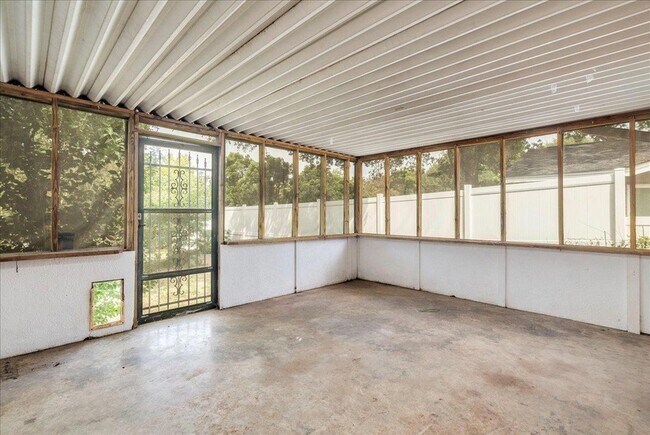 Building Photo - 4712 Frontier Trail