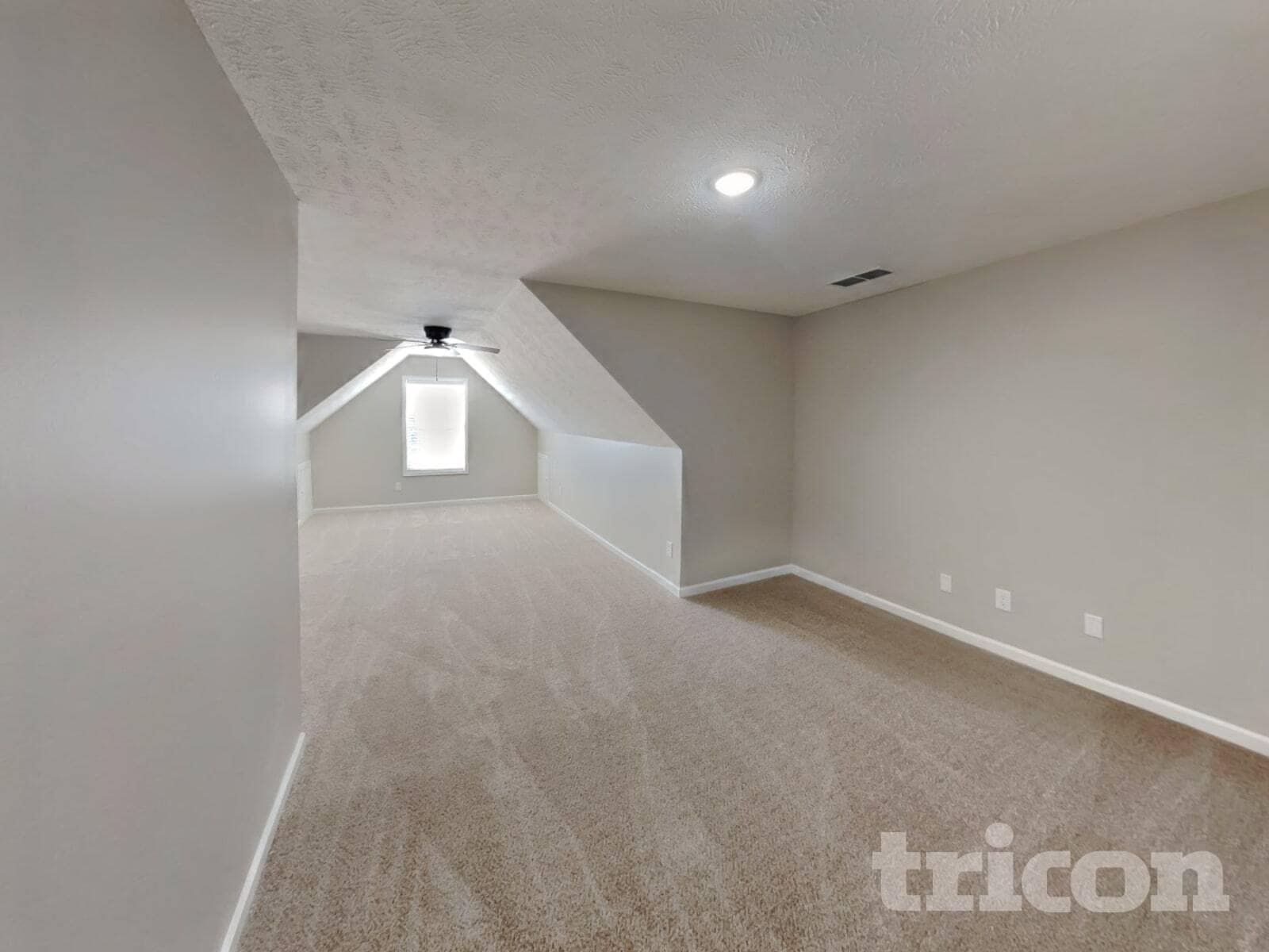 Building Photo - 129 Mary Joe Martin Dr