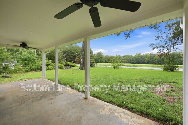 Building Photo - 10317 NC 42