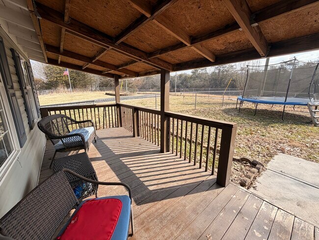 Building Photo - 4917 Andersonville Hwy