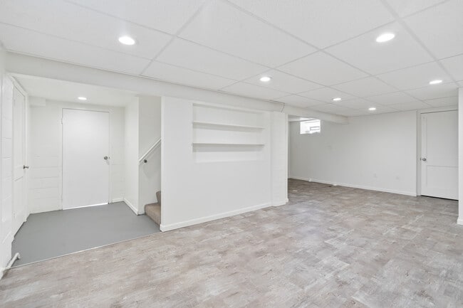 Building Photo - 3609 Harbison Ave