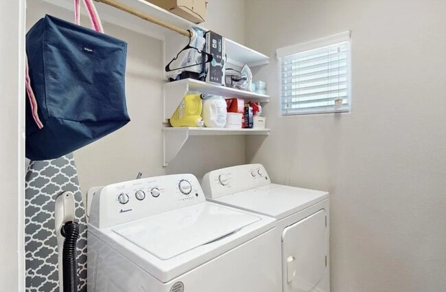 Building Photo - 2836 Papa Bear Dr