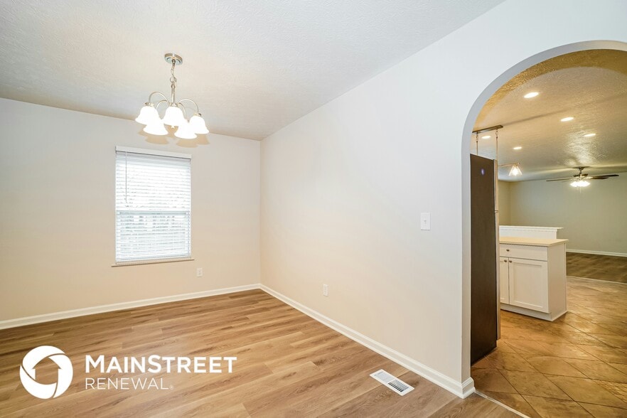 Building Photo - 1181 Onslow Dr