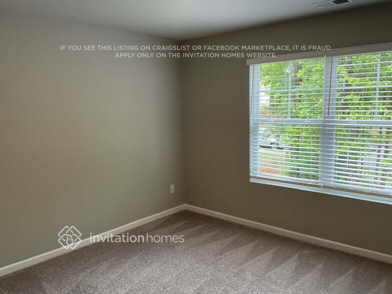 Building Photo - 117 Arborwood Way