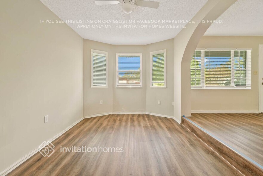 Building Photo - 4560 Barley St