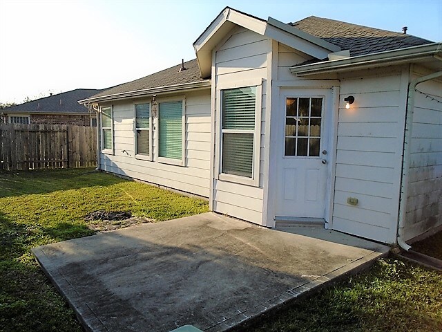 Building Photo - 3287 Bend Cove Ct