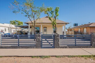 Building Photo - Beautiful Home in Phoenix Arizona