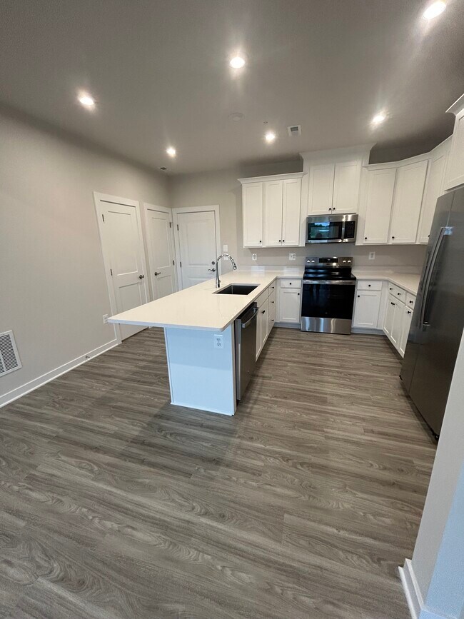Building Photo - 9070 Katherine Johnson Ave