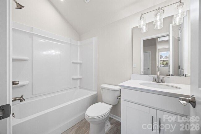 Building Photo - 5640 Kingspan Dr