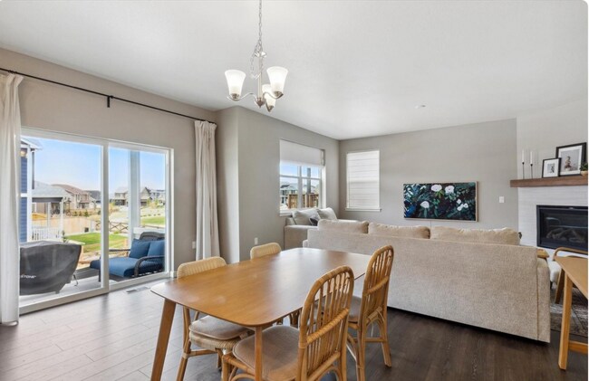 Building Photo - 17401 Rose Mallow St