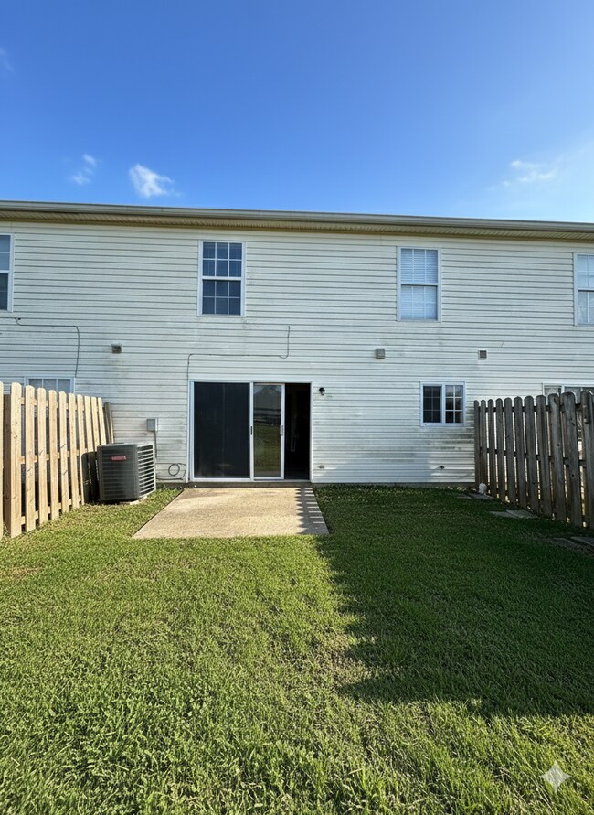 Building Photo - 2301 Old State Rte 32