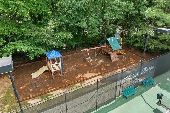 Building Photo - 6088 Kearny Ln