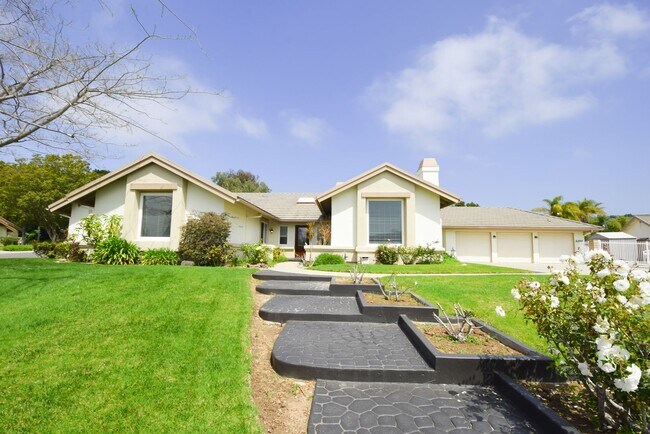 Primary Photo - Elegant Camarillo Retreat in the Regency D...
