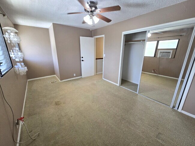Building Photo - 2Br/1.5ba/2pkg Split Level Townhome - Pearlridge Aiea