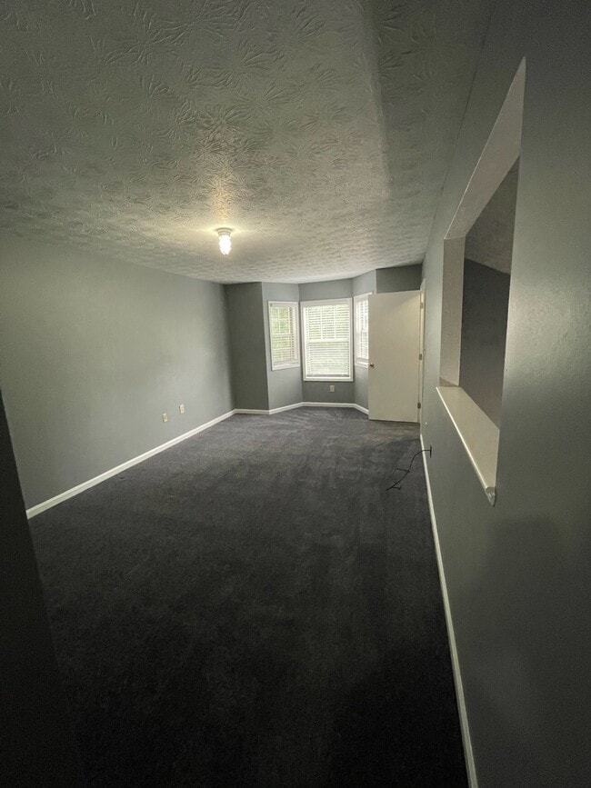 Building Photo - 1652 Northridge Dr