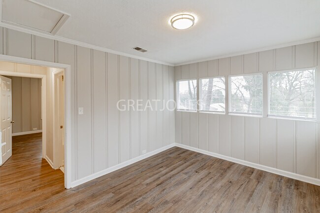 Building Photo - Charming 3 bedroom home in Birmingham!