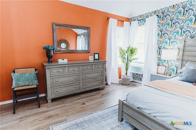 Building Photo - 2314 Skipcha Dr