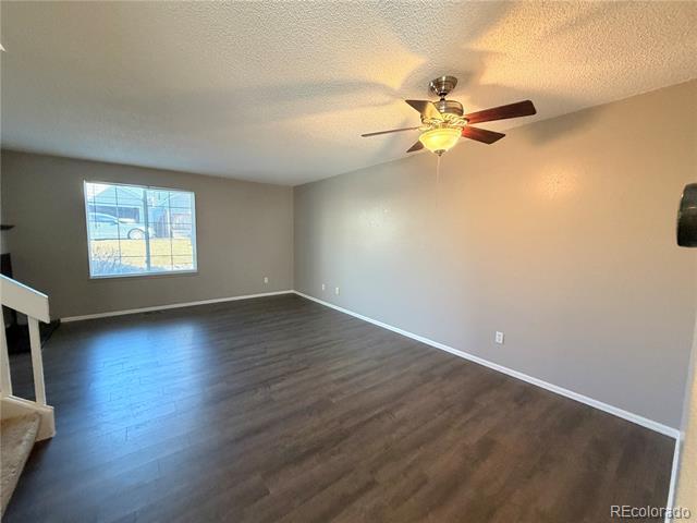 Building Photo - 862 Summer Dr