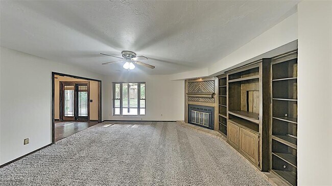 Building Photo - 3905 Regatta Rd