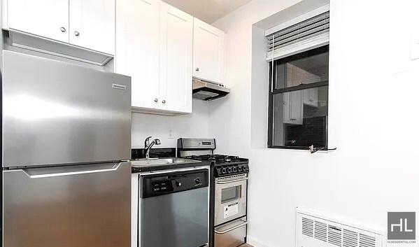 Building Photo - EAST 83 STREET