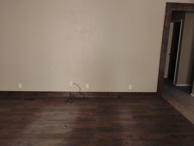 Building Photo - Motley Rd Property