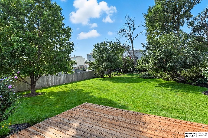 Building Photo - 16125 Timberline Dr