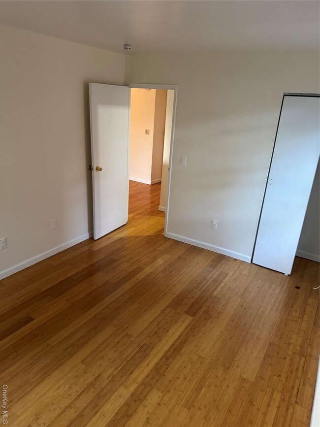 Building Photo - 199 Hoover Rd